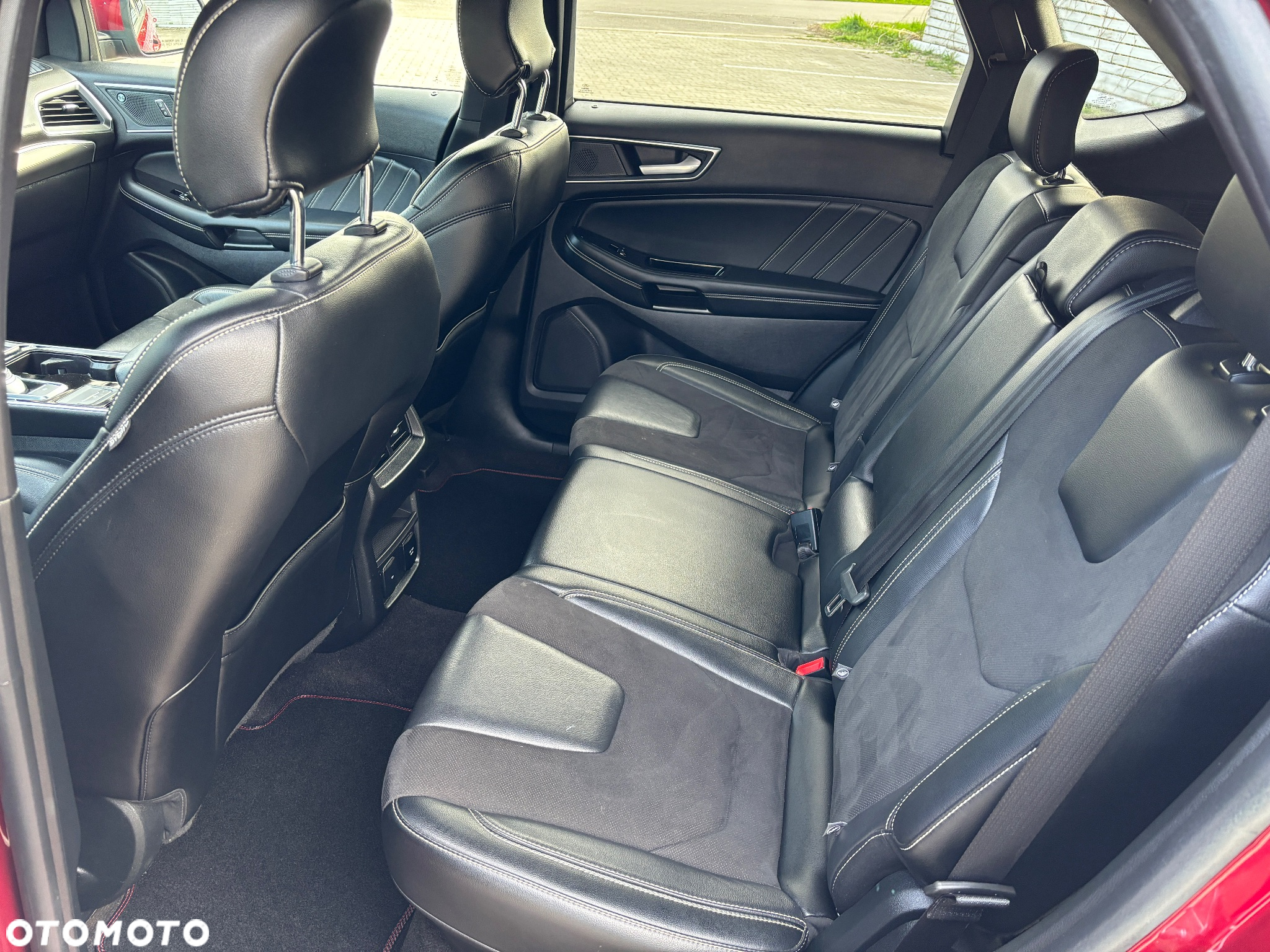 Ford Edge - 8