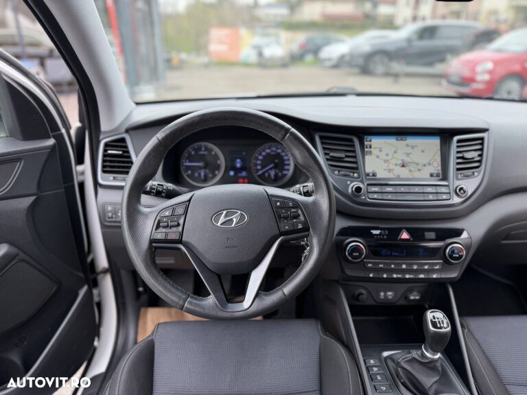 Hyundai Tucson 2.0 CRDI 4WD Advantage - 6