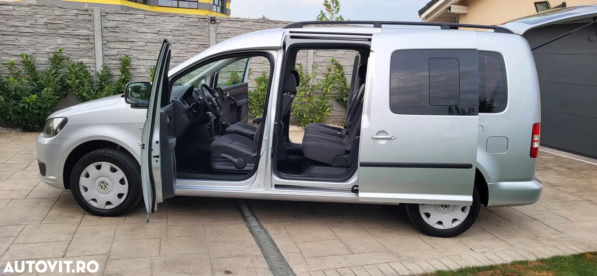 Volkswagen Caddy - 10