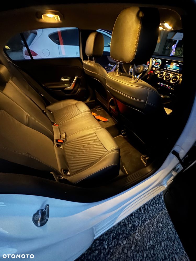 Mercedes-Benz Klasa A 220 7G-DCT Style - 17