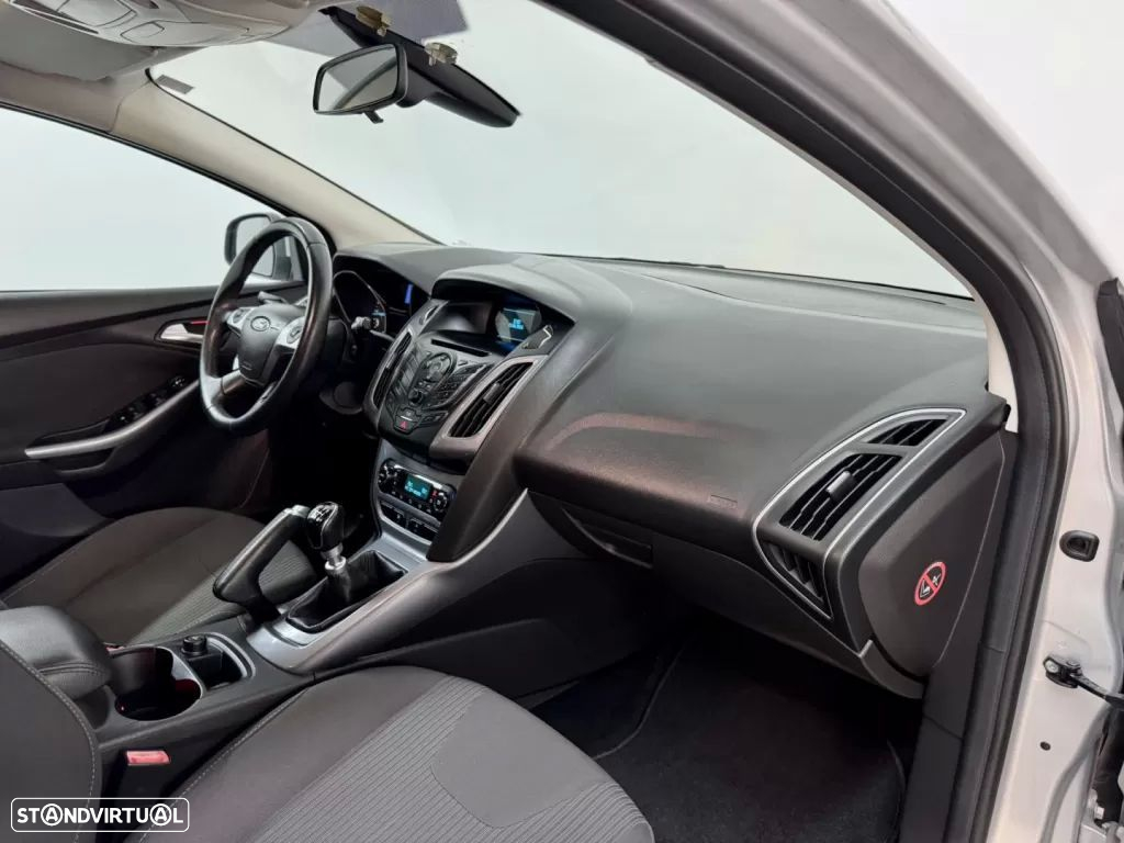 Ford Focus SW 1.6 TDCi Titanium Best - 50
