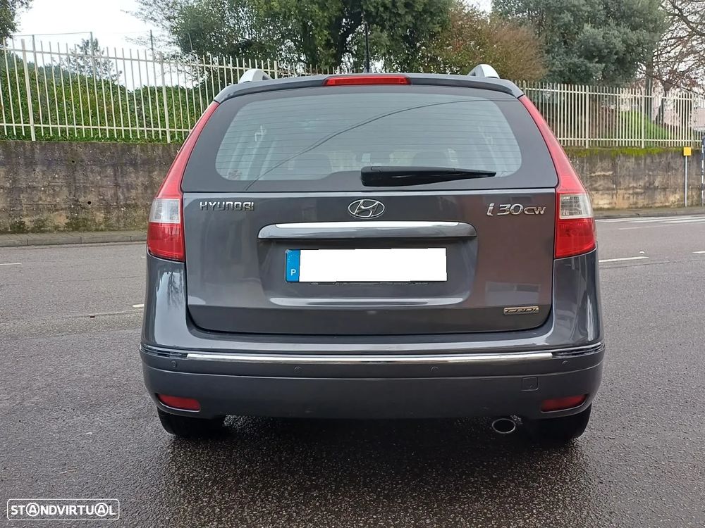 Hyundai i30 CW 1.6 CRDi Comfort - 14