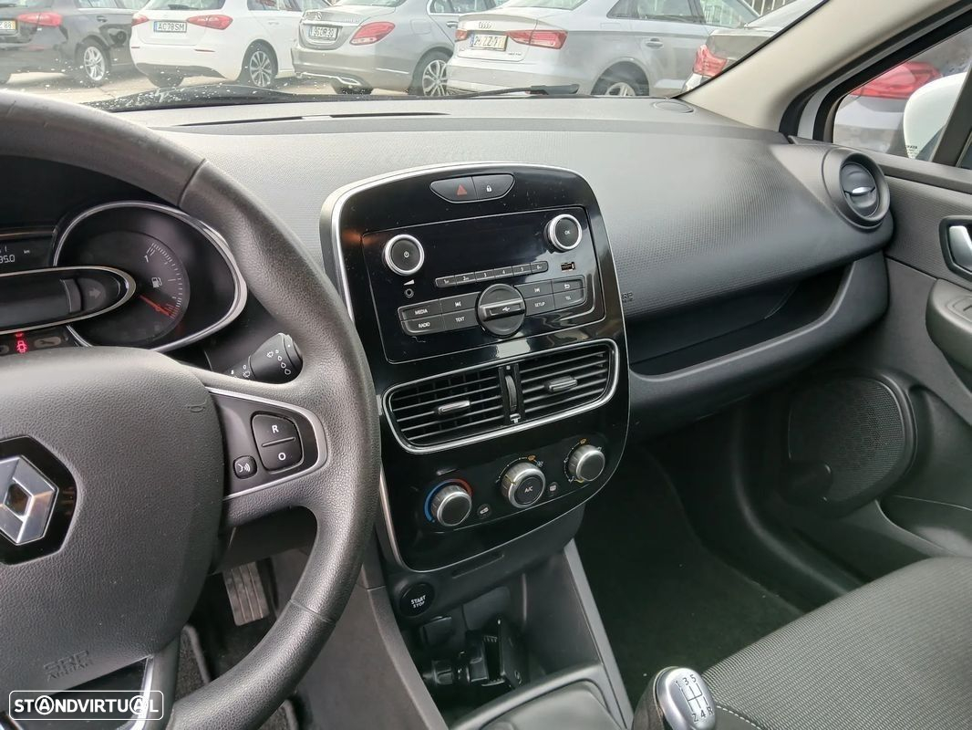 Renault Clio 1.5 dCi Zen - 26