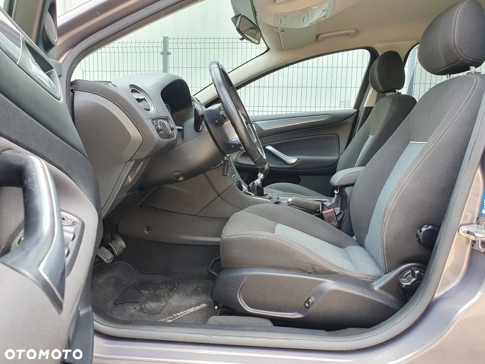 Ford Mondeo 1.6 TDCi Business Edition - 18