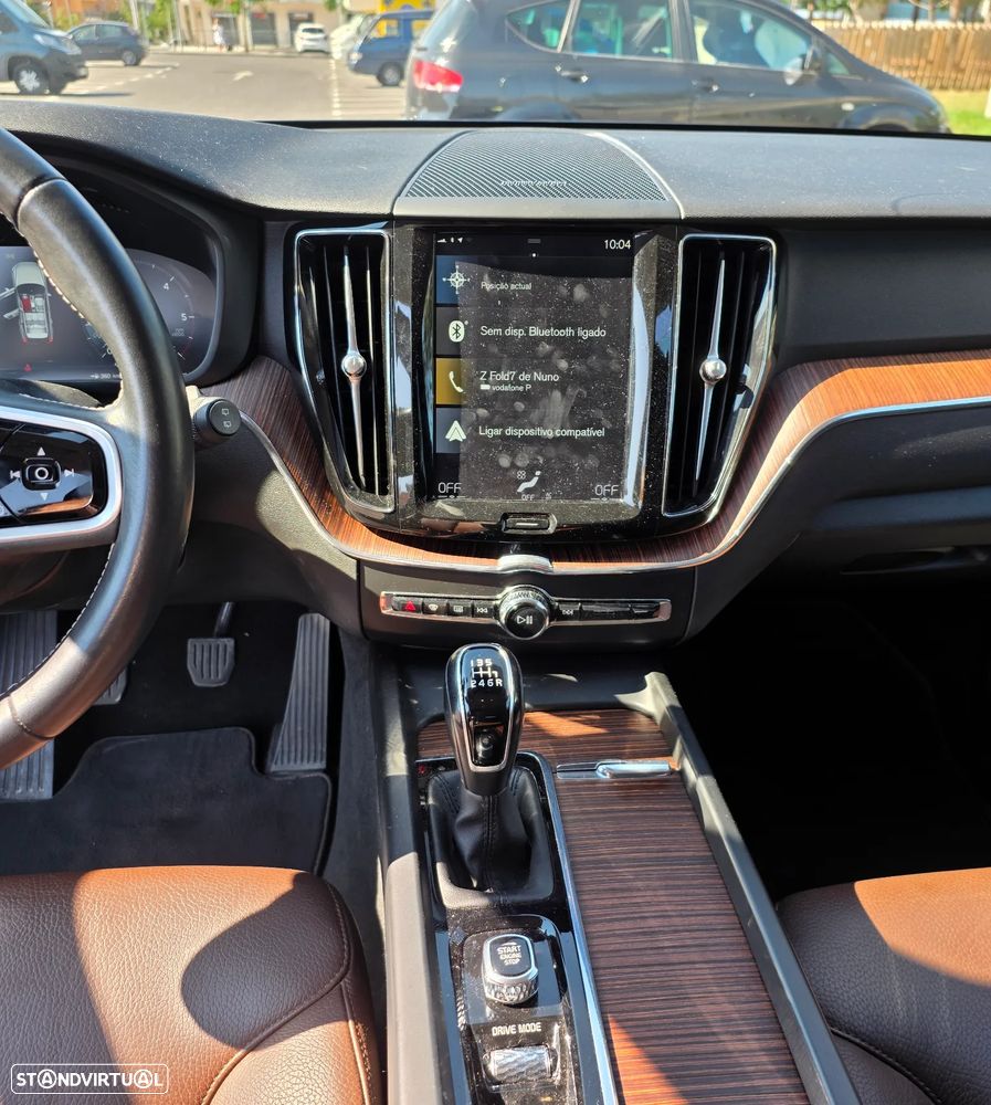 Volvo XC 60 2.0 D4 Momentum Plus - 8