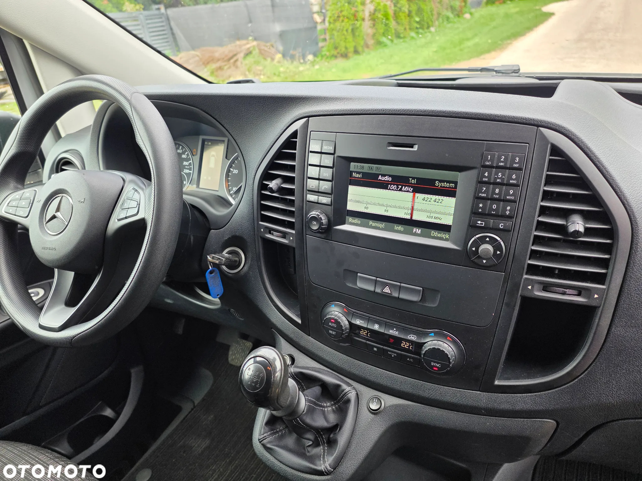 Mercedes-Benz Vito - 15