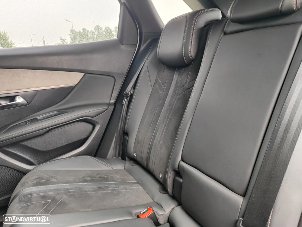 Peugeot 3008 1.5 BlueHDi GT - 14