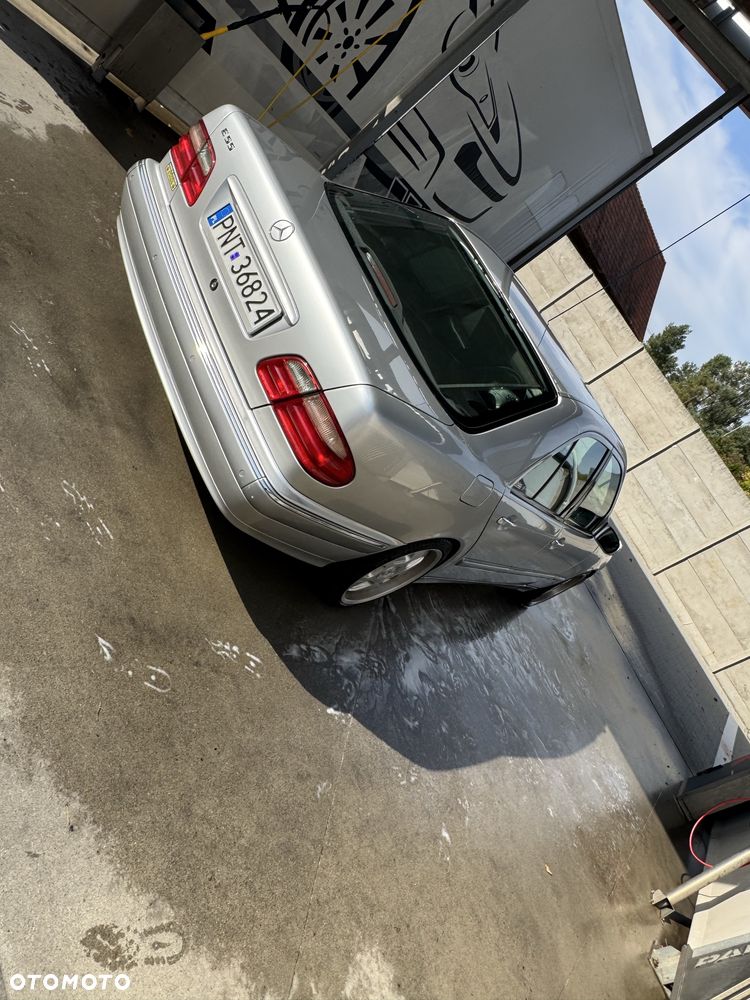 Mercedes-Benz E-Class 2001 photo 4