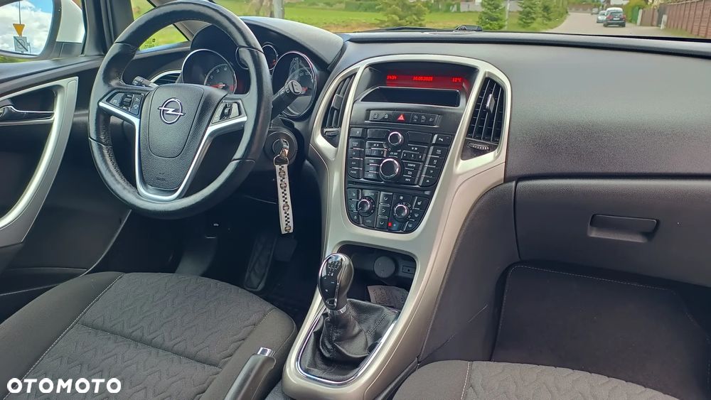 Opel Astra - 24