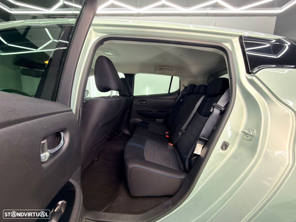 Nissan Leaf 40 kWh N-Connecta - 8