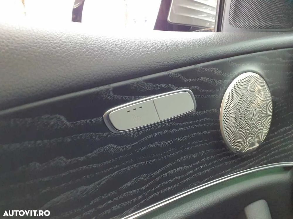 Mercedes-Benz E 220 d T 9G-TRONIC Avantgarde - 12