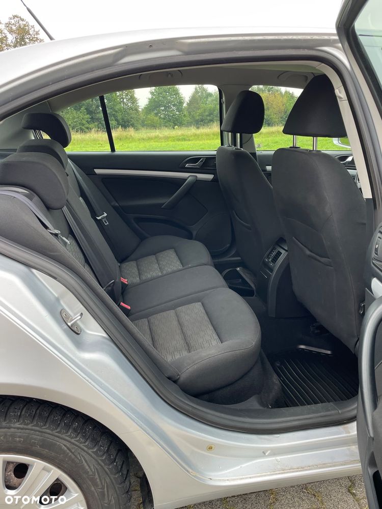Skoda Octavia 2.0 TDI DPF Ambition - 11