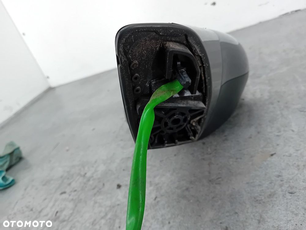 LUSTERKO PRAWE PEUGEOT 308 I SW KTQ - 8