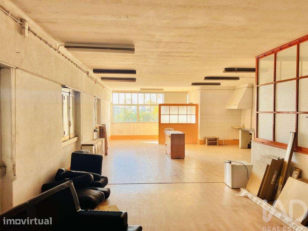Prédio em União de Freguesias da Cidade de Santarém - Grande imagem: 3/23