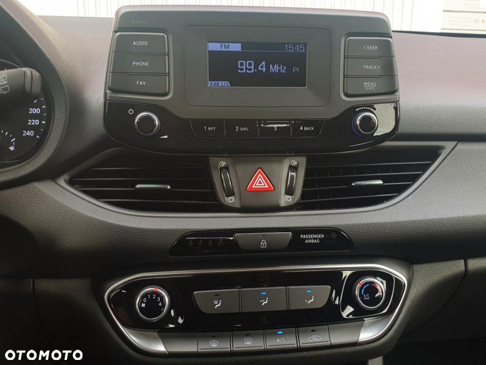 Hyundai i30 - 19