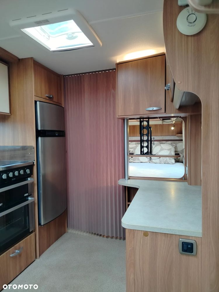 SWIFT Conqueror 630 - 18