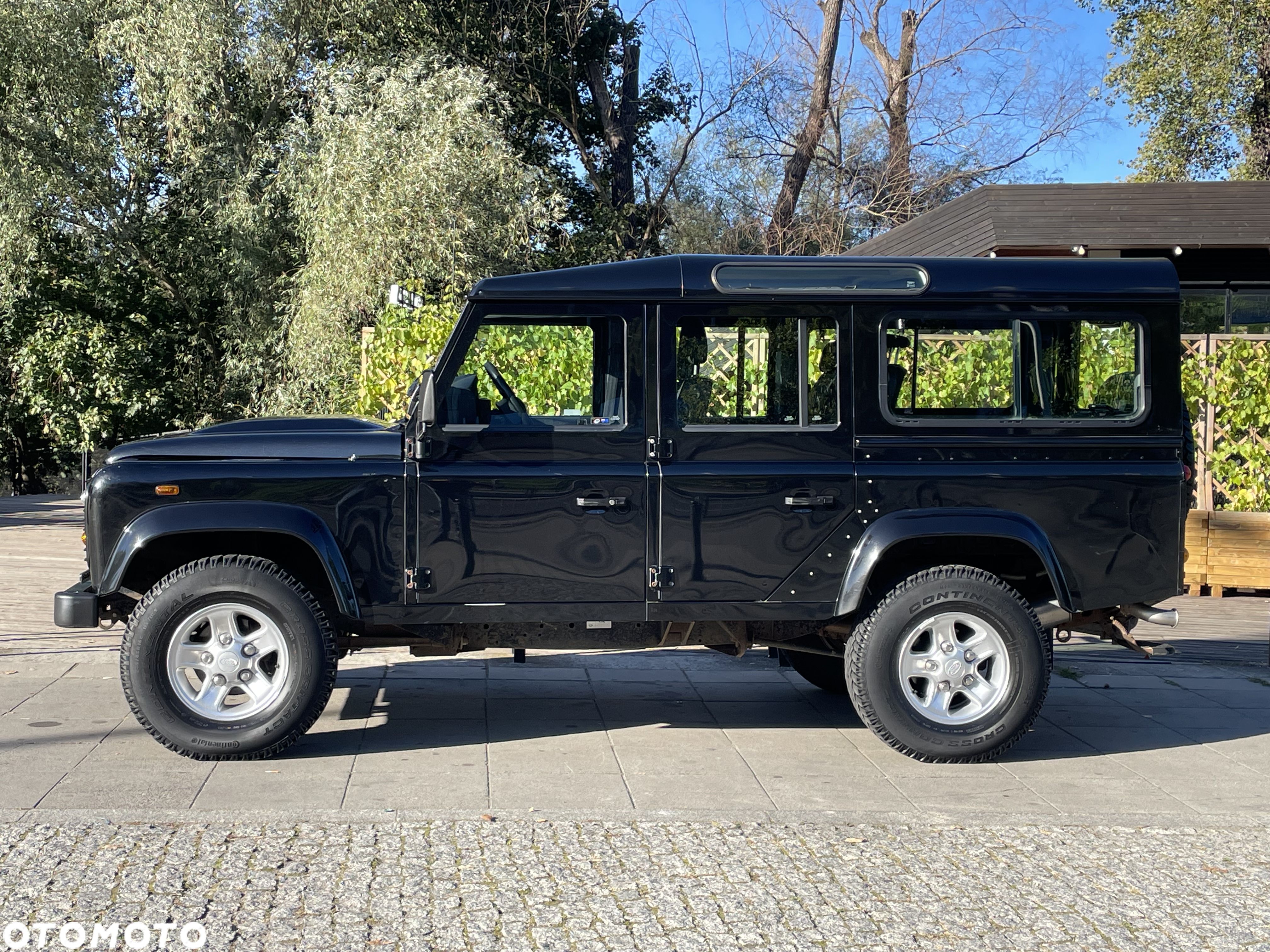 Land Rover Defender 110 2.2 TD4 SE - 1