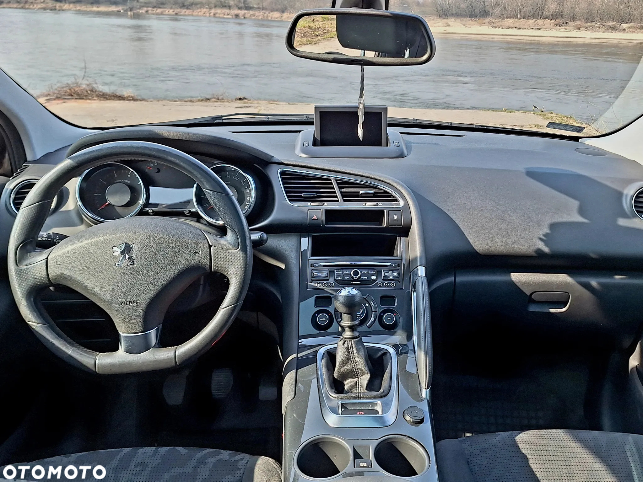 Peugeot 3008 1.6 THP Style - 11