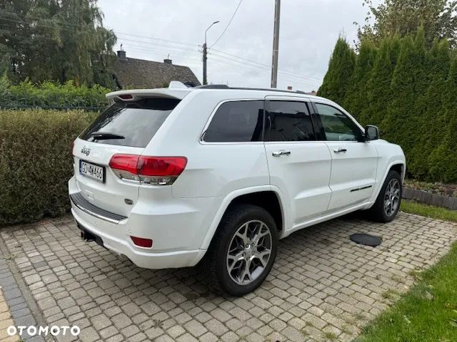 Jeep Grand Cherokee ver-3-6-v6-overland - 15