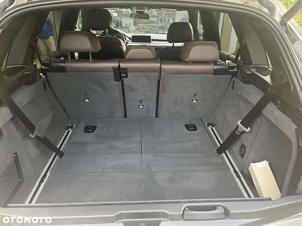 BMW X5 xDrive35i - 19