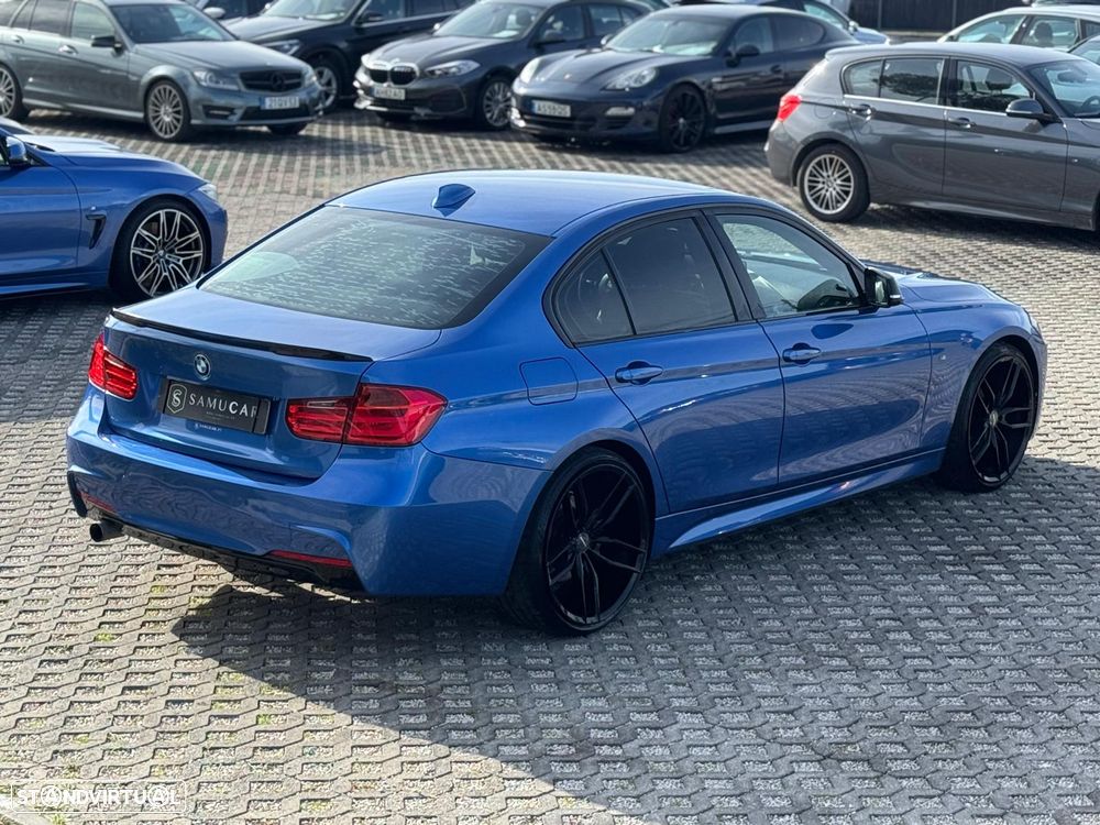 BMW 318 d Pack M - 11