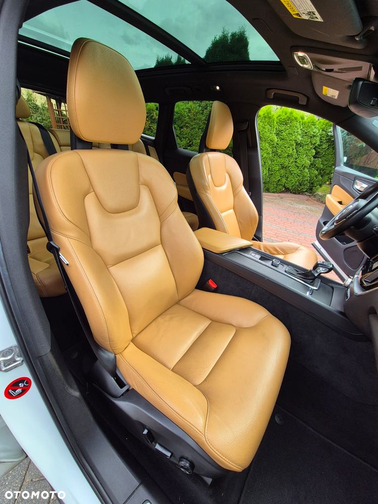 Volvo XC 60 T5 AWD Geartronic Momentum - 17