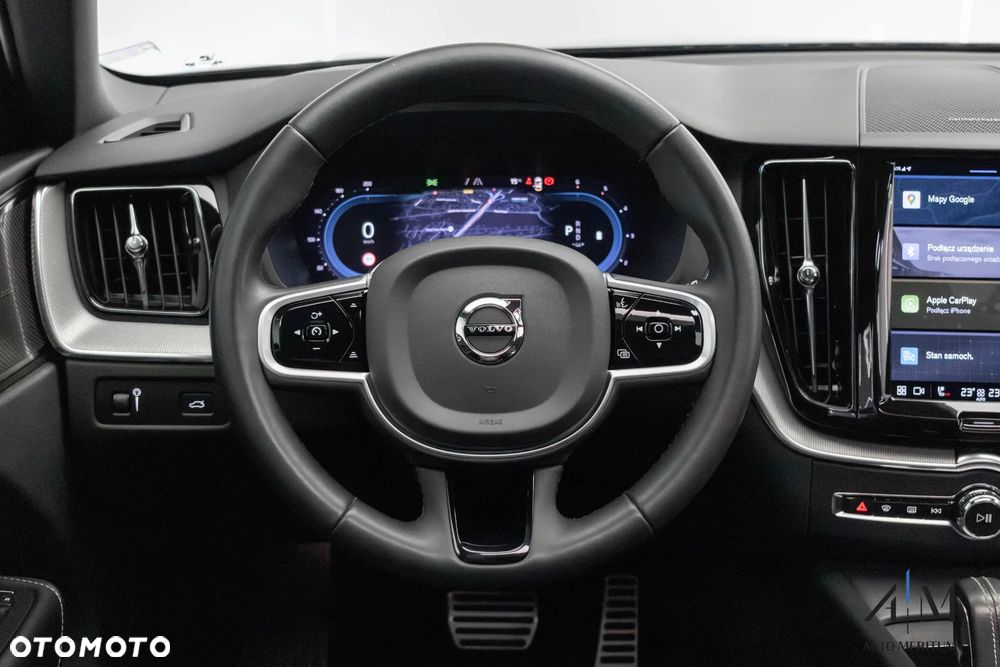 Volvo XC 60 B5 D AWD Ultimate Dark - 23