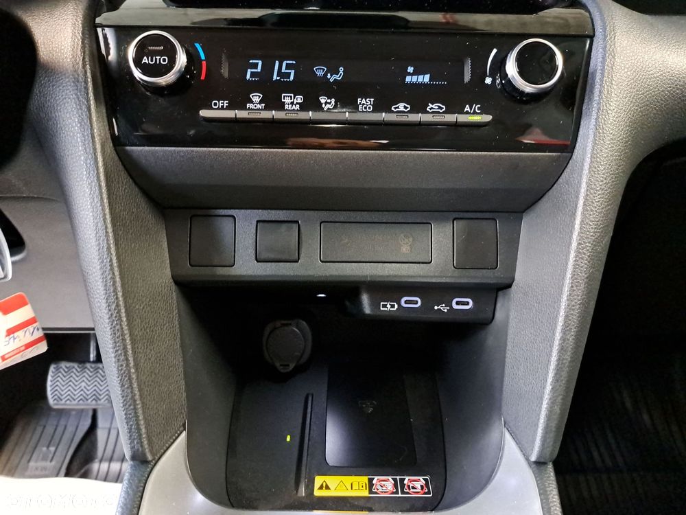 Toyota Yaris Cross Hybrid 1.5 Comfort - 25