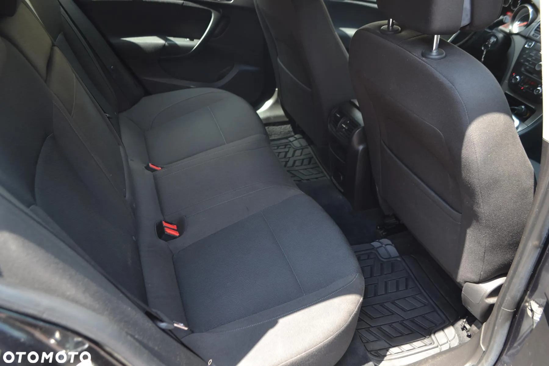 Opel Insignia 2.0 CDTI Edition - 18