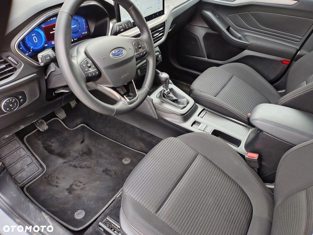 Ford Focus 1.0 EcoBoost Titanium - 12