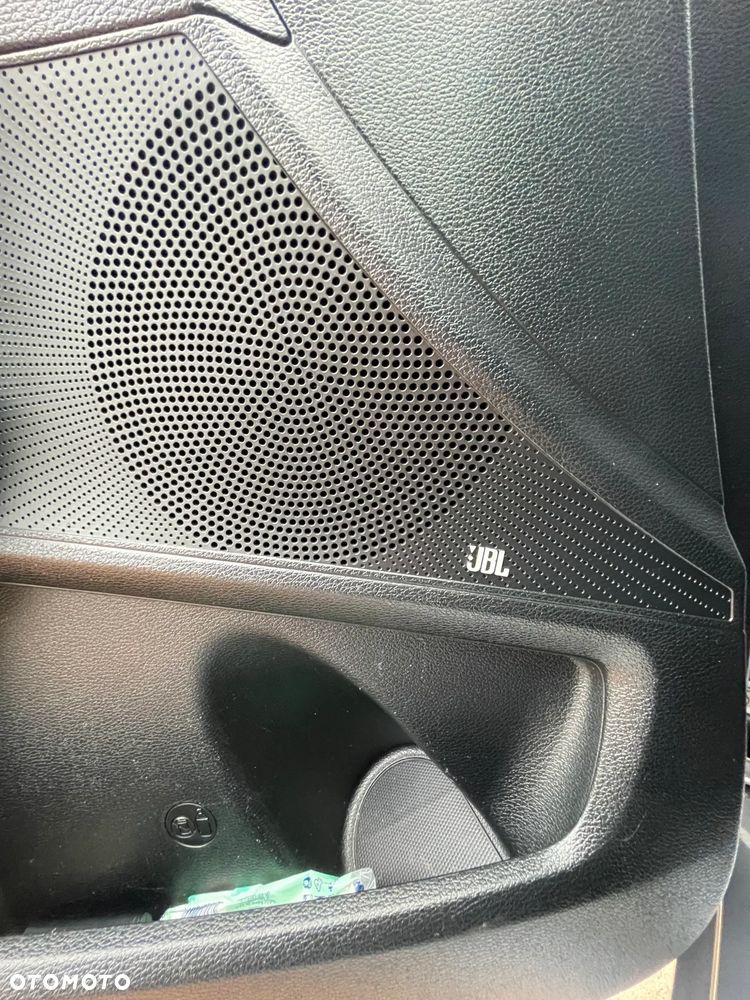 Kia ProCeed - 26