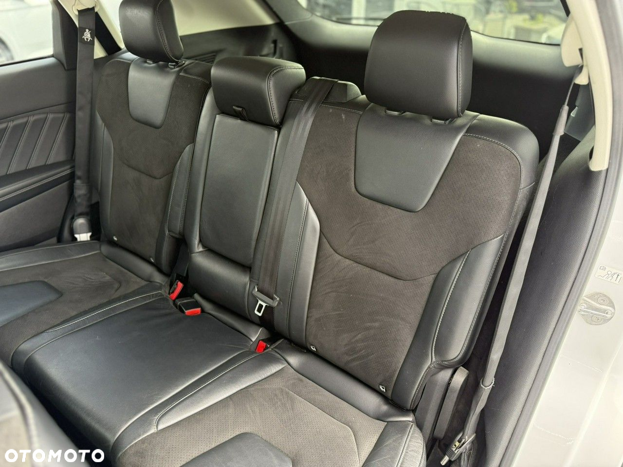 Ford Edge 2.0 TDCi Bi-Turbo 4x4 ST-LINE - 14