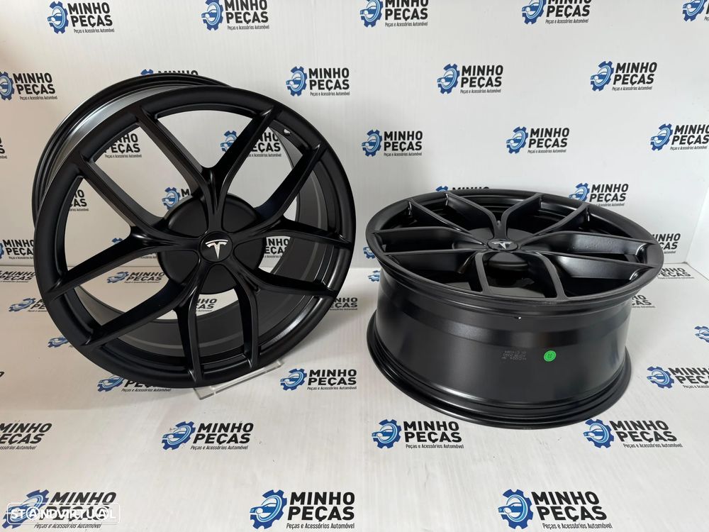 Jantes Look Tesla Model S em 20 (5x114.3) Preto Matte - 4