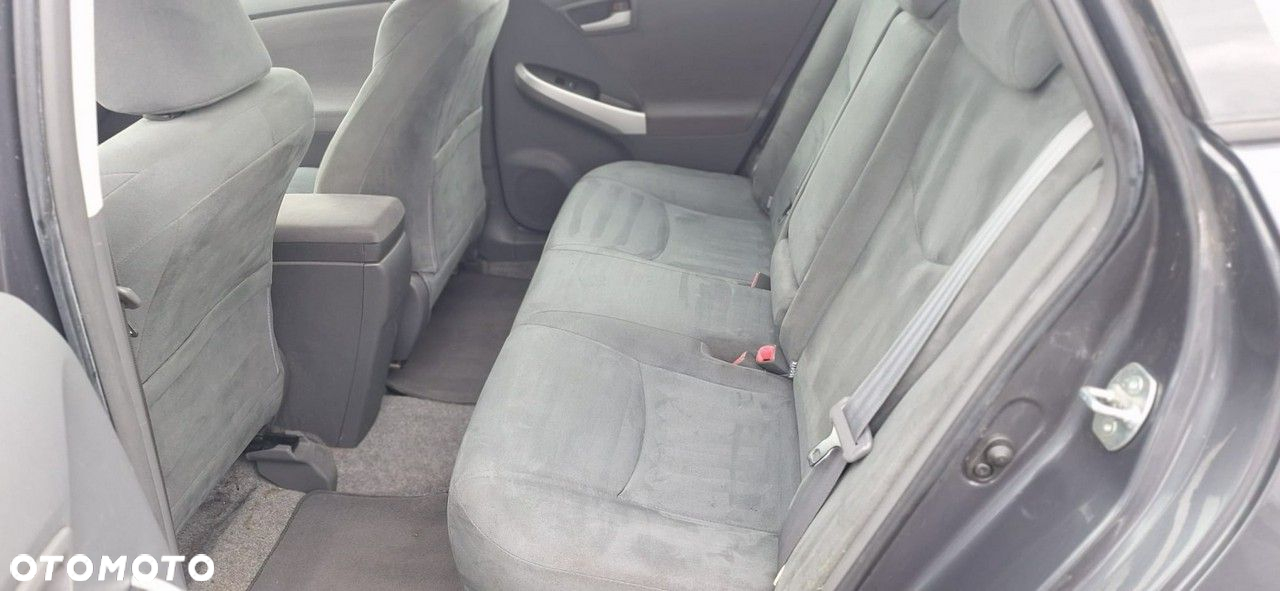 Toyota Prius - 18