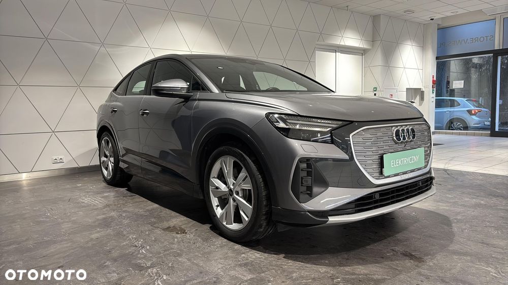 Audi Q4 e-tron - 8
