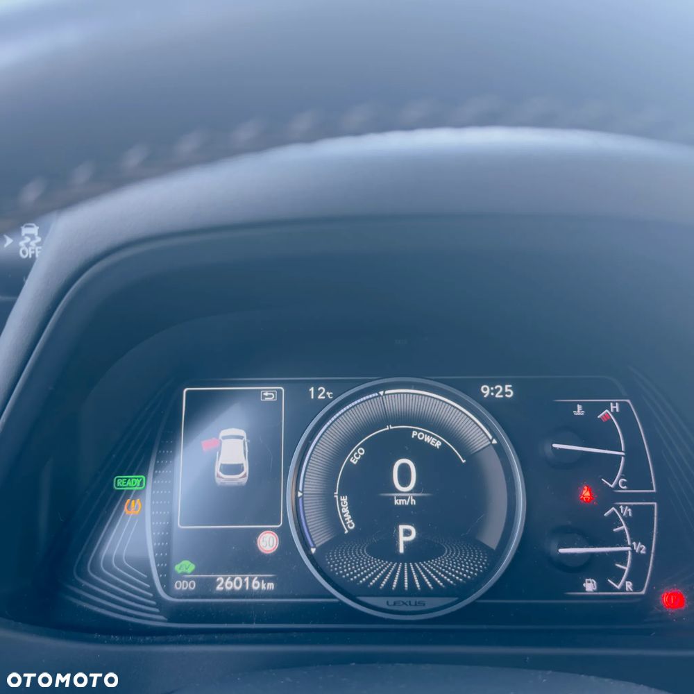 Lexus UX - 16