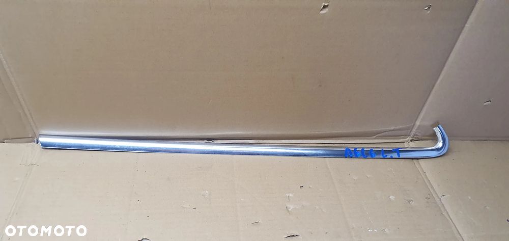 Listwa szyby błotnika lewy tył chrom Audi A6 C6 Kombi 4F9953345 - 1