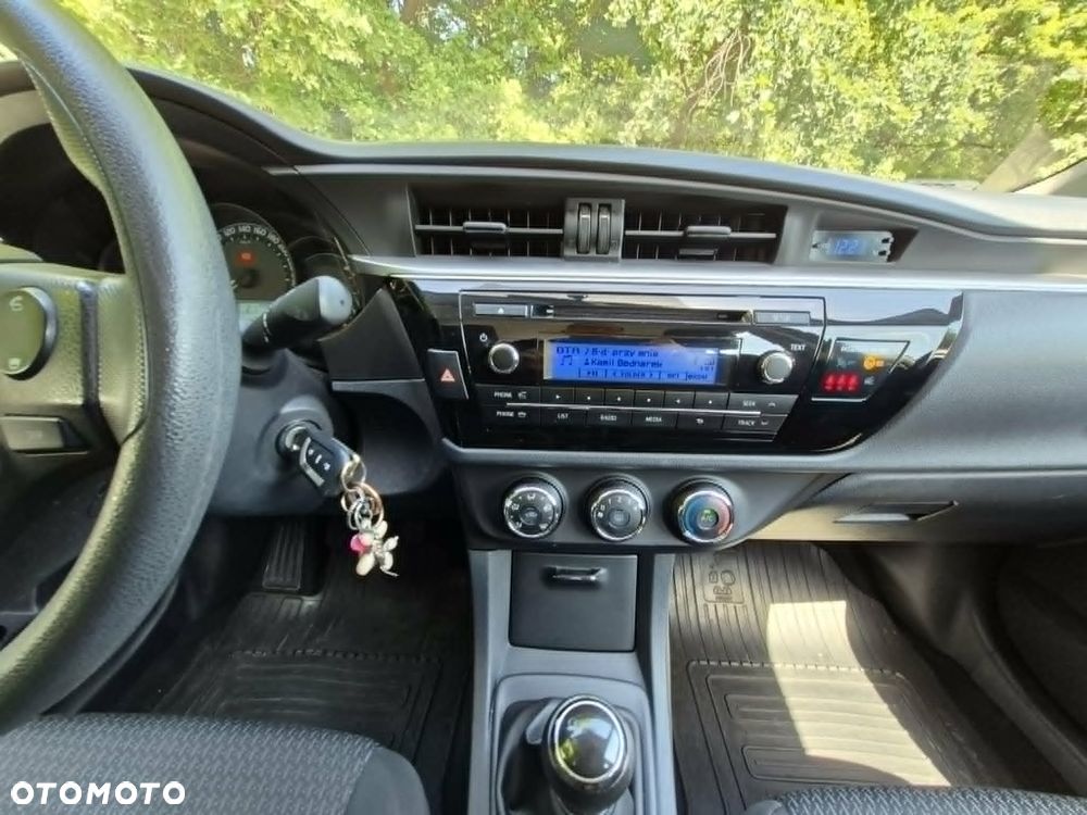 Toyota Corolla 1.6 Active - 6
