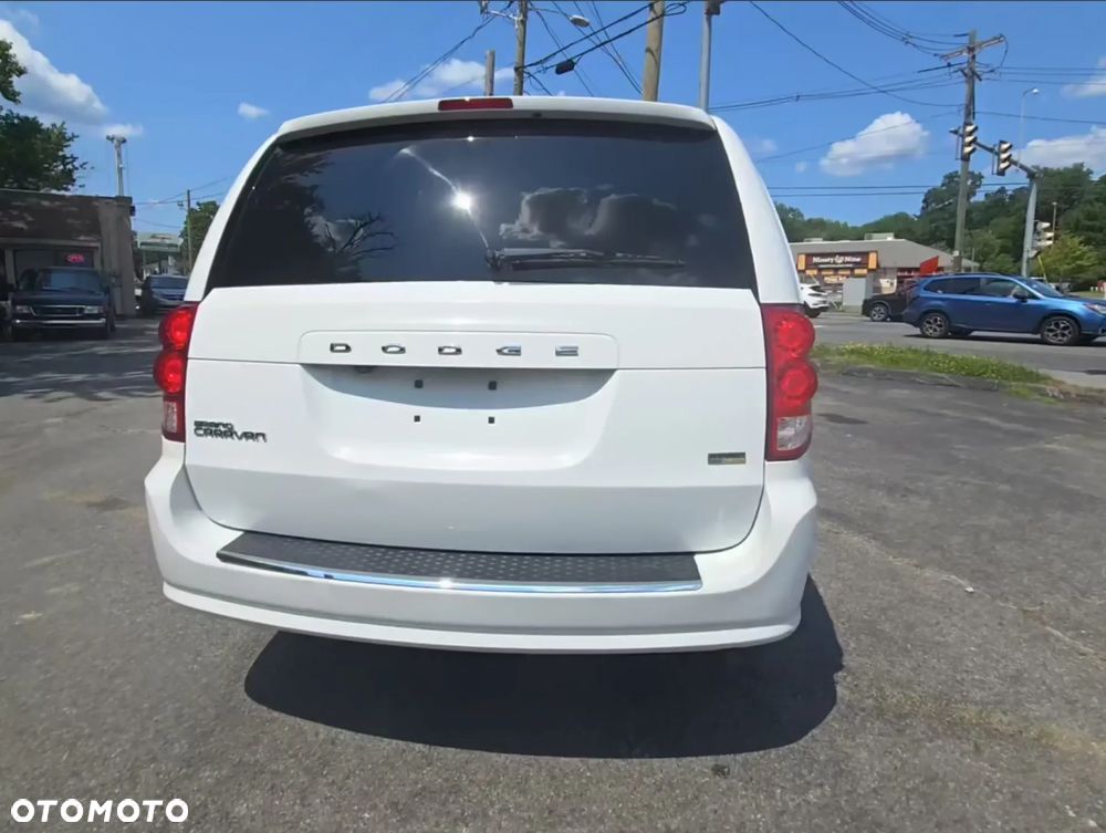 Dodge Grand Caravan 3.6 R/T - 5