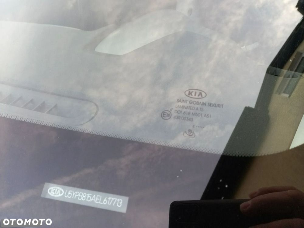 Kia Sportage 1.7 CRDI 2WD Dream-Team Edition - 12