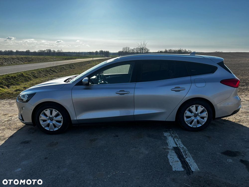 Ford Focus 2.0 EcoBlue Titanium - 4