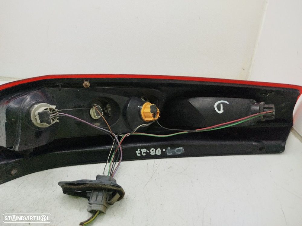 Farolim Stop Dto Ford Fiesta V (Jh_, Jd_) - 3