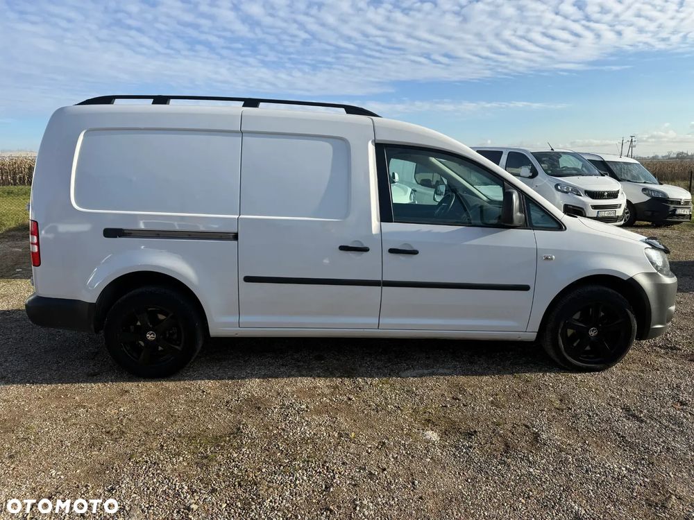 Volkswagen CADDY MAXI LONG 2.0 TDI 140 MANUAL 6 BIEGÓW SUPER STAN GOTOWY DO PRACY - 9