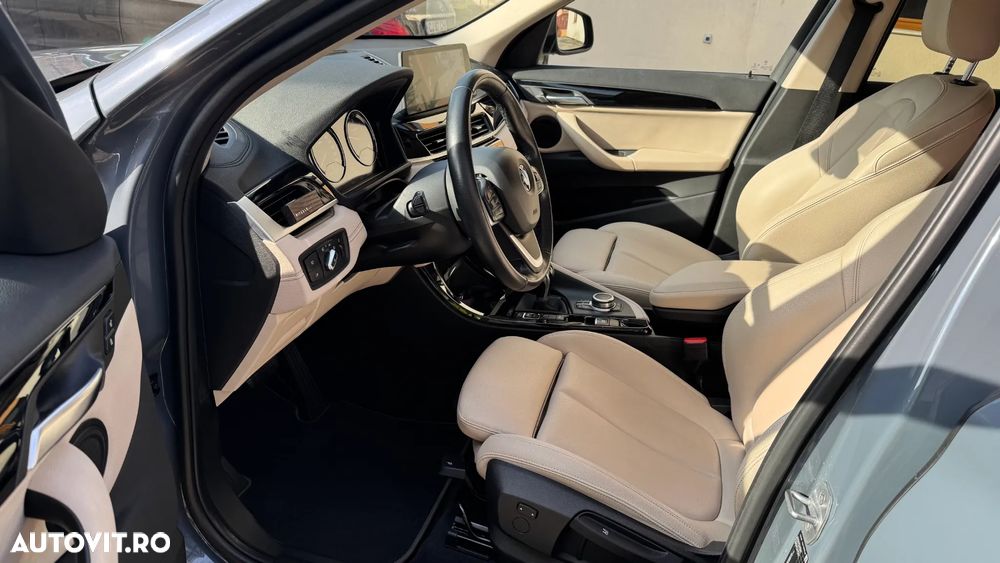 BMW X1 xDrive20d AT - 8