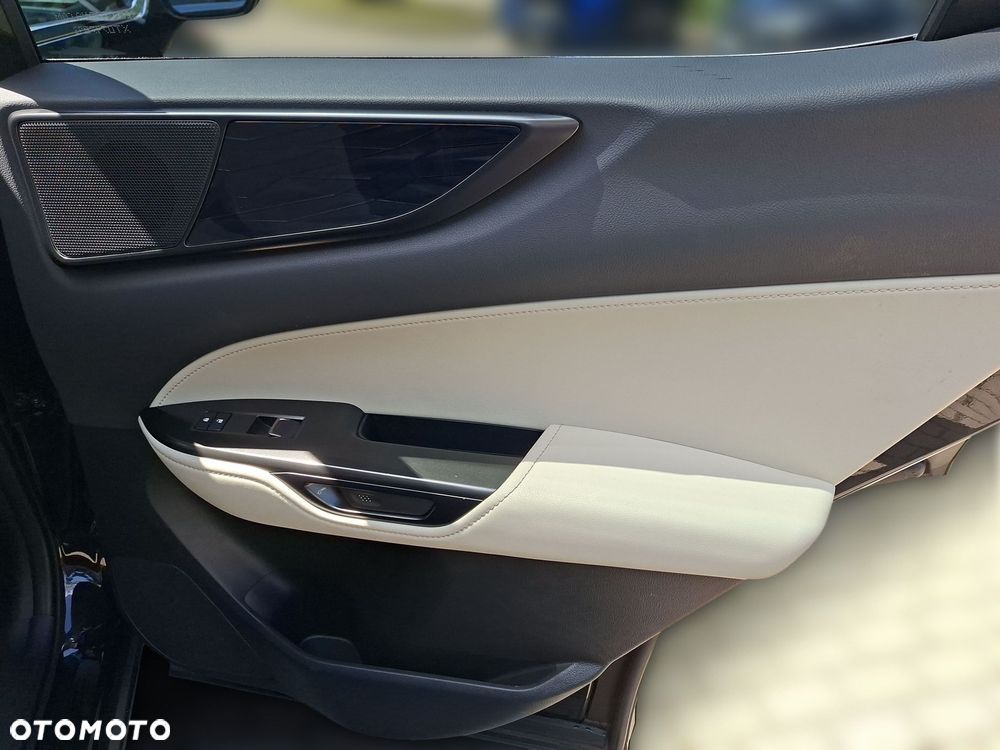 Lexus NX - 21