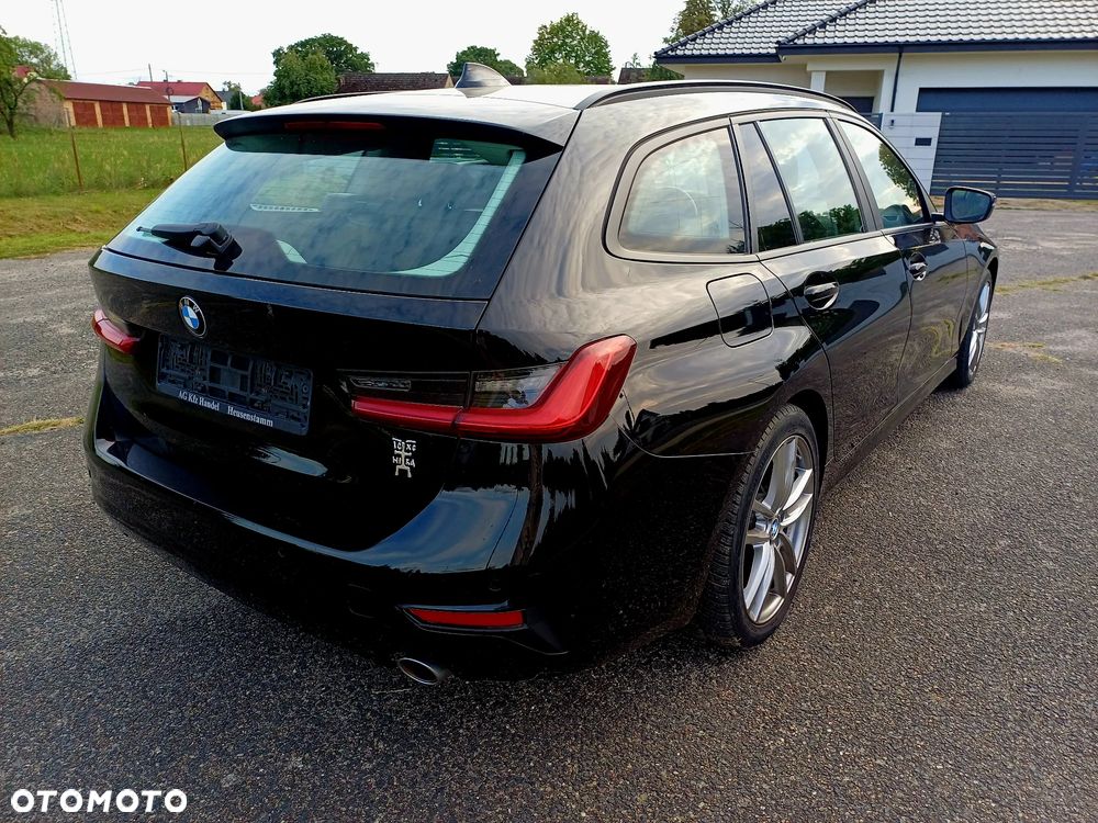 BMW Seria 3 318d Edition Luxury Line Purity - 4