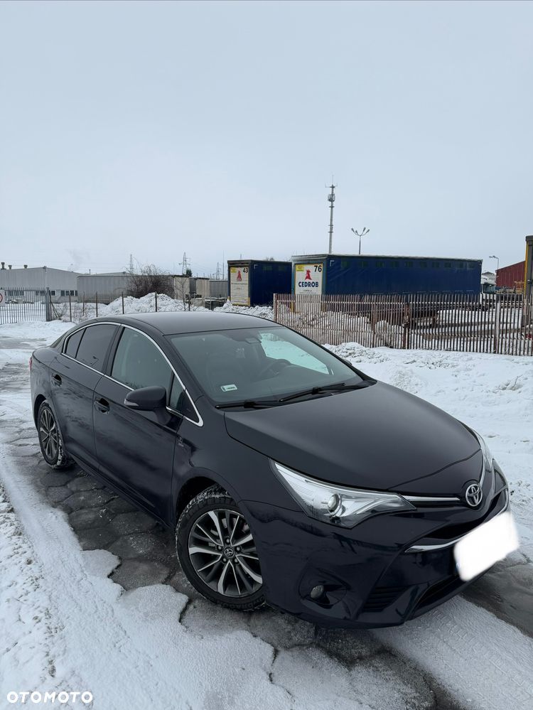 Toyota Avensis 2.0 D-4D Premium - 1