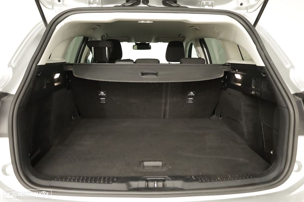 Ford Focus SW 1.0 EcoBoost MHEV Active - 23