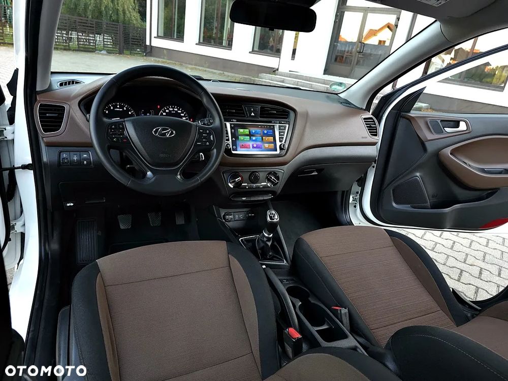 Hyundai i20 1.4 Style - 38