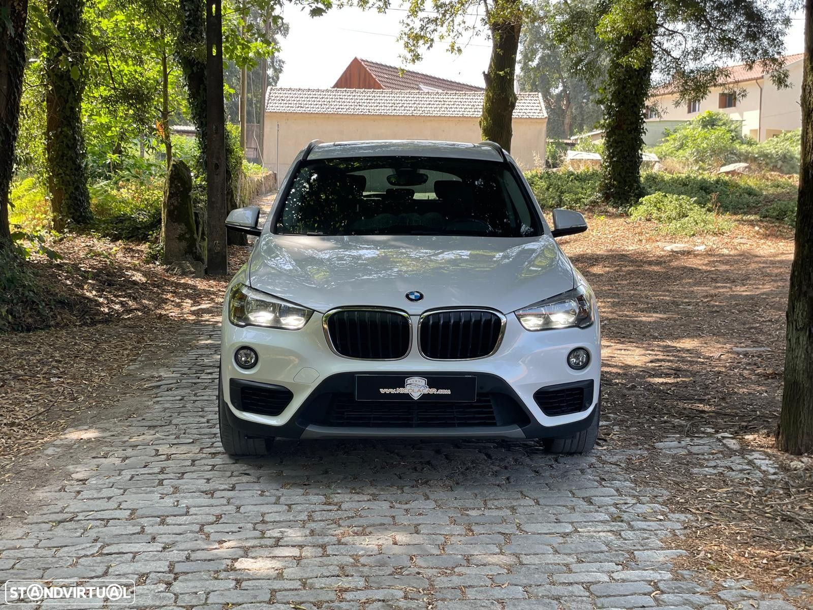 BMW X1 18 i sDrive Line Sport - 2